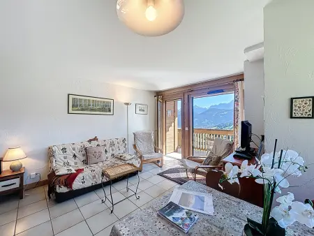 Appartement 2 chambres, vue Mont Blanc, parking inclus - Photo 1