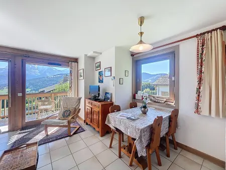 Appartement 2 chambres, vue Mont Blanc, parking inclus - Photo 3