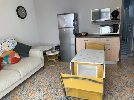 Maisonette plain-pied avec cour fermée, proche plage et commerces - Photo 1