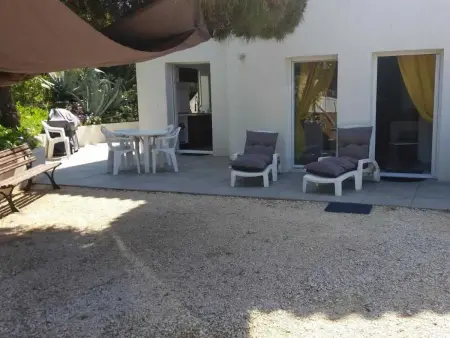 Studio confortable à Six-Fours-les-Plages, 55 m² et terrasse - Photo 11
