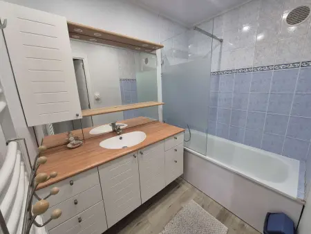 Appartement lumineux 53m², 5 couchages, proche plages, animaux admis - Photo 13
