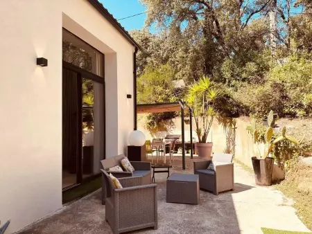Maison familiale spacieuse à Aubais 185 m² avec jardin - Photo 6