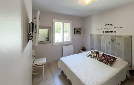 MAISON AVEC PISCINE 1, Maison 6 personnes à Peymeinade - Photo 13