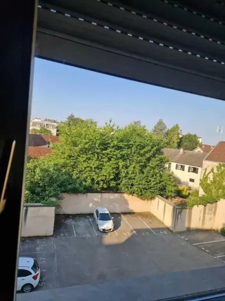 Studio confortable avec vue sur la ville à Dole, 25 m² - Photo 5