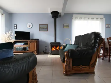 Maison moderne en bois avec vue mer, proche plage, internet et jardin privé clos - Photo 4