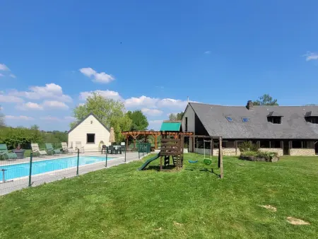 Grande maison familiale avec piscine privée, animaux acceptés - Photo 16