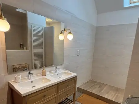 Gîte familial à Bressolles avec piscine privée et animaux acceptés - Photo 23