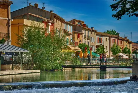 Appartement à L'Isle-sur-la-Sorgue avec vue sur la ville - Photo 22