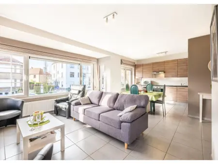 Les Trois Moineaux, Appartement lumineux et un emplacement central - Photo 1