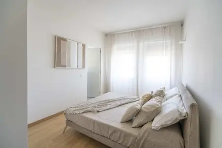 MI Cardano, Appartement vue sur les toits au cœur de Milan - Photo 2
