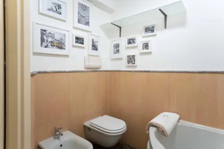MI LAZZARO PALAZZI, Appartement chic dans le centre de Milan - Photo 19