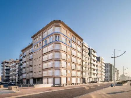 Neva cinq, Appartement basique avec vue sur mer imprenable - Photo 5