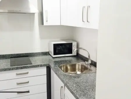 Appartement Calme et Central à Séville, 1 Chambre, Balcon - Photo 17
