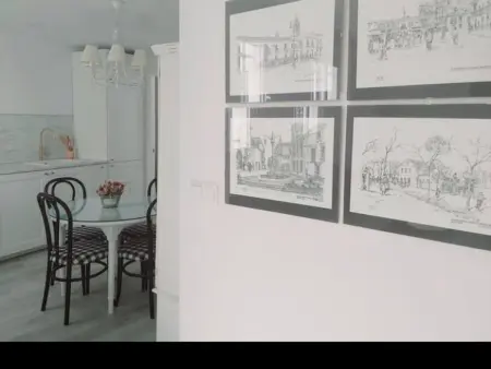 Appartement spacieux à Triana, Séville - 3 chambres, calme et authentique - Photo 5