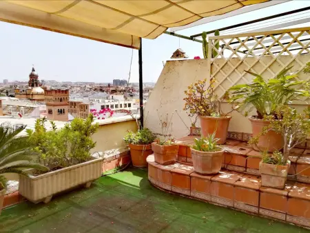 Penthouse au cœur de Séville avec grande terrasse, idéal pour moments en famille - Photo 3