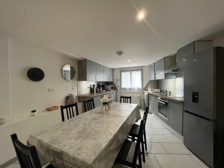 Spacieux Duplex à La Bourboule, 87m² pour 6 pers. - Photo 2