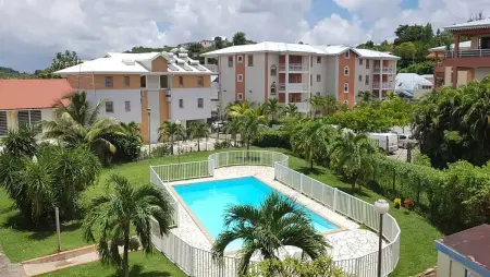 Studio charmant aux Trois-Îlets avec vue mer, Appartement 2 personnes à Les Trois Îlets - Photo 2