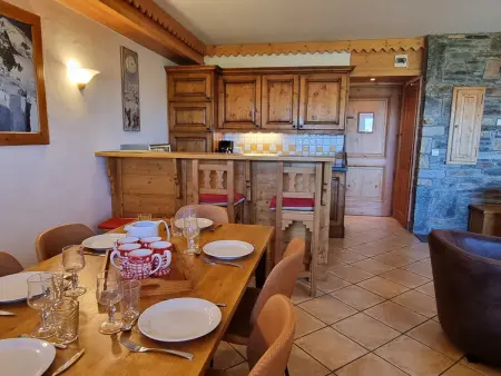 Duplex cosy 4 pièces avec accès piscine et parking, pied des pistes - Photo 2
