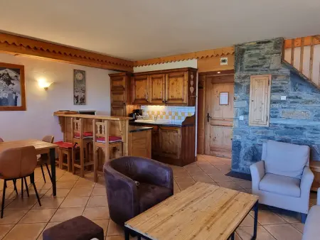 Duplex cosy 4 pièces avec accès piscine et parking, pied des pistes - Photo 11