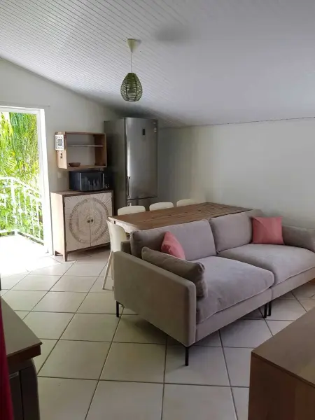 Appartement spacieux à Le Lamentin, 95 m², vue mer - Photo 1