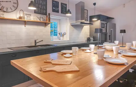 Luxueuse maison avec piscine, Maison 10 personnes à Cravans - Photo 6