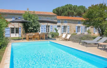 Luxueuse maison avec piscine, Maison 10 personnes à Cravans - Photo 9