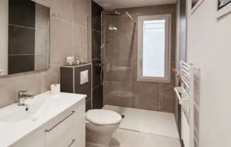 Maison piscine Nîmes, Maison 6 personnes à Nîmes - Photo 14