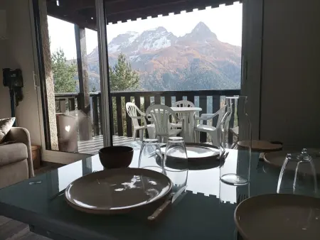 Charmant appartement rénové à Pra-Loup 1500, balcon vue montagne, 4 pers - Photo 2