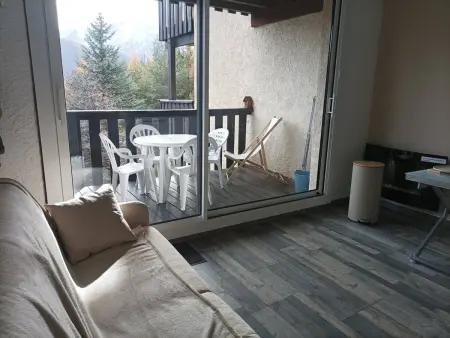 Charmant appartement rénové à Pra-Loup 1500, balcon vue montagne, 4 pers - Photo 3