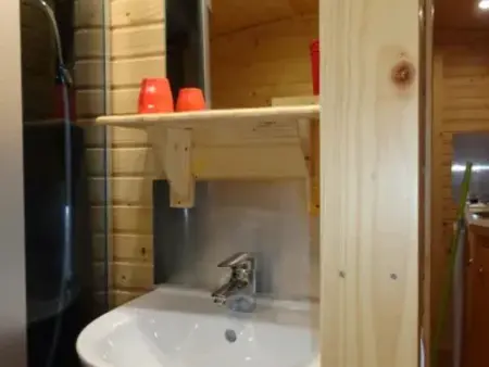 Roulotte Insolite avec Bain Nordique Privé à La Flèche - Photo 4