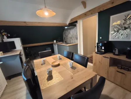 Gîte chaleureux pour 4 pers avec piscine chauffée et bien-être - Photo 3