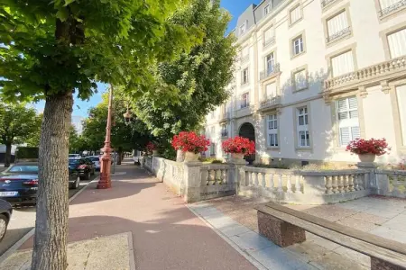 Duplex Vittel, Séjour de charme au cœur de Vittel - Photo 8
