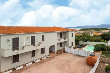LA CIACCIA TRILO 3 1P, A 150 mètres d'une jument, 2, air conditionné - Photo 1