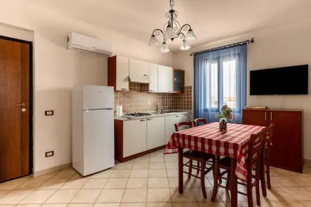 LA CIACCIA TRILO 3 1P, A 150 mètres d'une jument, 2, air conditionné - Photo 6
