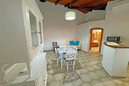 VILLA PAVONCELLA, Maison de vacances avec jardin, près de la mer - Photo 8