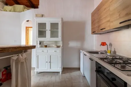 VILLA PAVONCELLA, Maison de vacances avec jardin, près de la mer - Photo 13