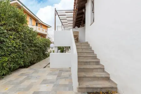 VILLA PAVONCELLA, Maison de vacances avec jardin, près de la mer - Photo 19