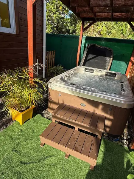 Maison confortable à Petit-Canal avec jardin 52 m² - Photo 1