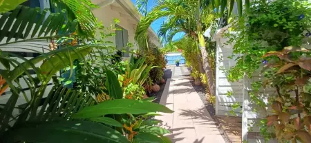 Bungalow accueillant à Bouillante avec piscine privée - Photo 1