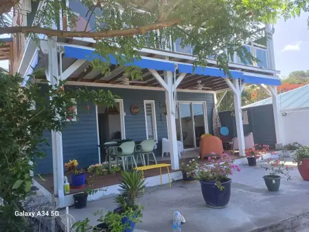 Bungalow accueillant à Bouillante avec piscine privée - Photo 28