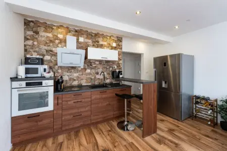 Apartment Nikita with private pool, Appartement avec piscine près la plage de Zaboric - Photo 4
