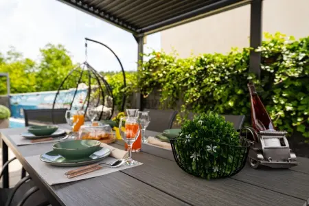 Apartment Nikita with private pool, Appartement avec piscine près la plage de Zaboric - Photo 47