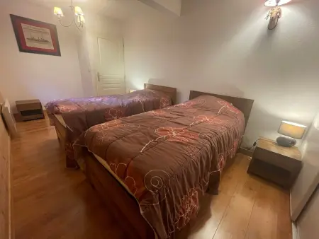 Appartement cosy à Pra-Loup 1600, 2 chambres, terrasse, parking - Photo 3