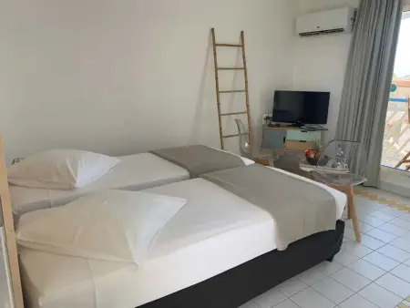 Studio au cœur de Saint-François 19 m² avec piscine - Photo 12