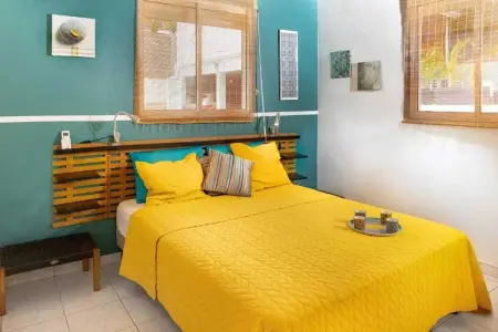 Maison agréable avec piscine à Sainte-Rose, 140 m² - Photo 1