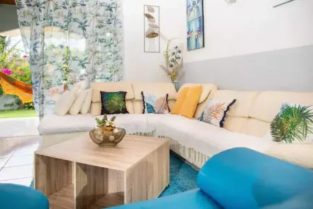 Maison agréable avec piscine à Sainte-Rose, 140 m² - Photo 22