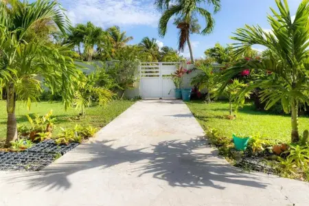Maison agréable avec piscine à Sainte-Rose, 140 m² - Photo 29