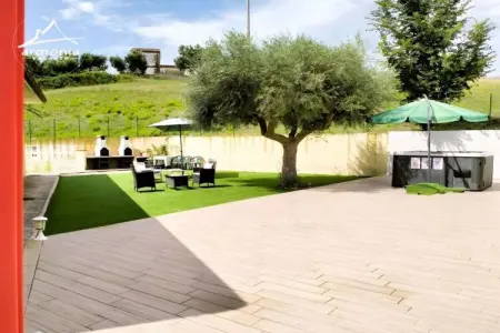 547096, Résidence d'appartements - Photo 8