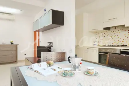 547093, Appartement à Giulianova avec baignoire - Photo 6