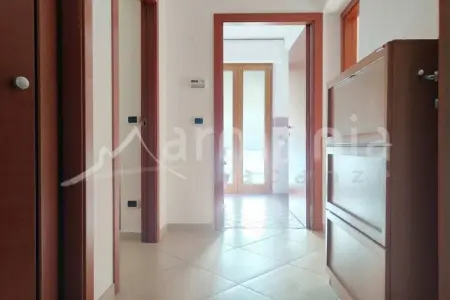 547093, Appartement à Giulianova avec baignoire - Photo 11